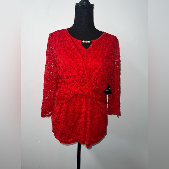 Onyx Top - Picture 1 of 1